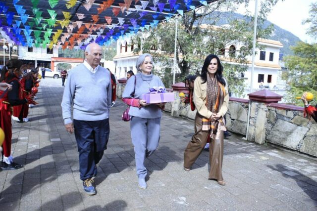 DIF-143-2025.-Entrega-Maria-de-Villarreal-las-pupilas-de-la-Virgen-de-la-Misericordia-7